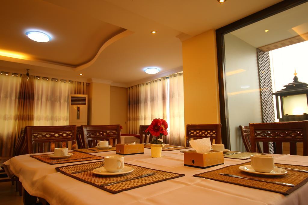 Hotel United Mandalay Bagian luar foto