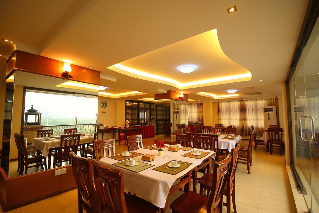 Hotel United Mandalay Bagian luar foto