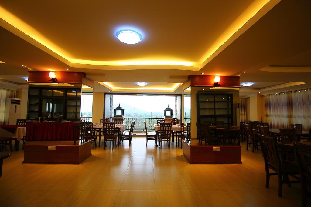 Hotel United Mandalay Bagian luar foto