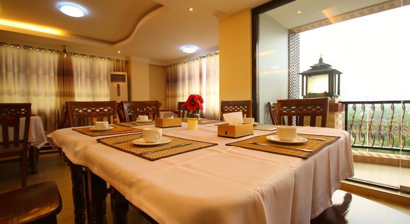 Hotel United Mandalay Bagian luar foto