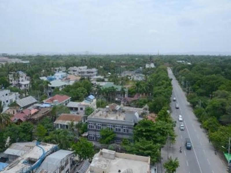 Hotel United Mandalay Bagian luar foto
